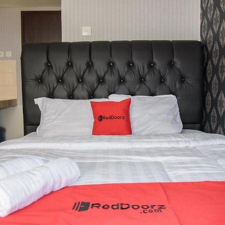 Reddoorz Apartment @ Serpong Green View Τάνγκερανγκ Εξωτερικό φωτογραφία
