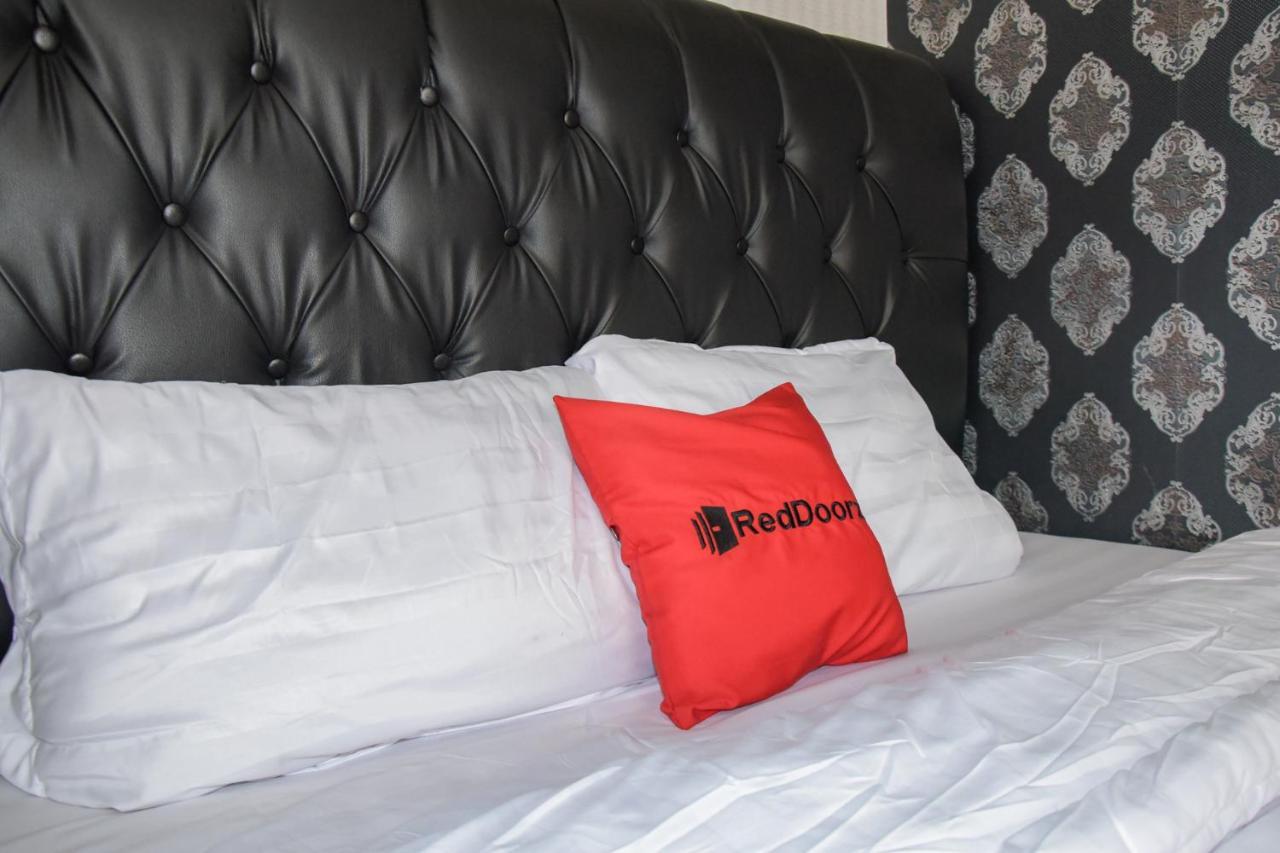 Reddoorz Apartment @ Serpong Green View Τάνγκερανγκ Εξωτερικό φωτογραφία